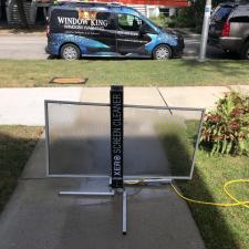 Chicago - Edgewater - House Wash - Window Cleaning / Screen Cleaning - Pressure Washing 8
